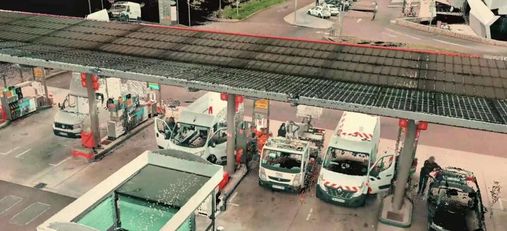 Point cloud visualization of a gas station captured with the Viametris MS-96, displaying detailed geometric structures and layout.